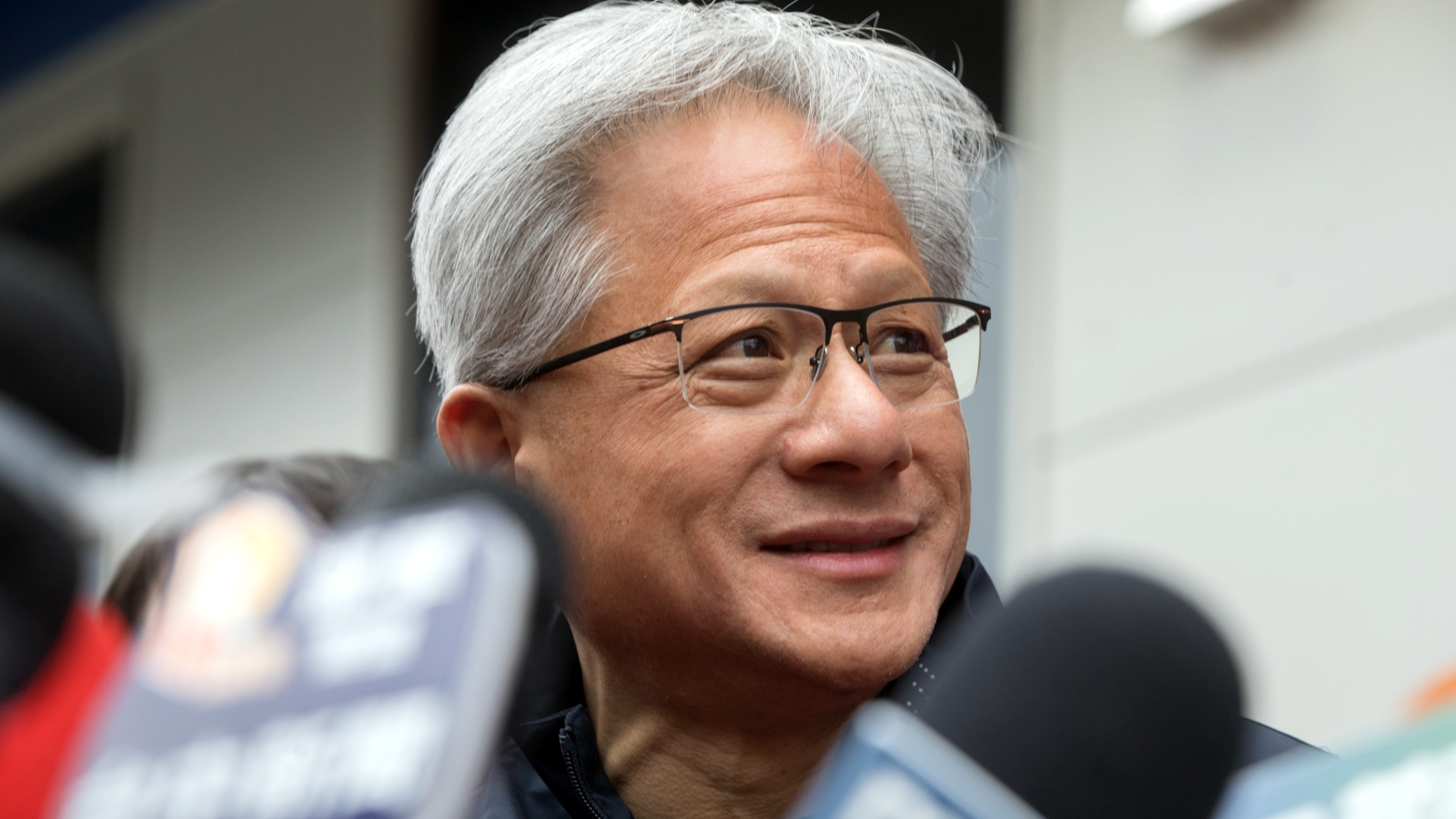 Silicon más caro que el oro y el aceite. Nvidia perfora la barrera de USD 4 billones