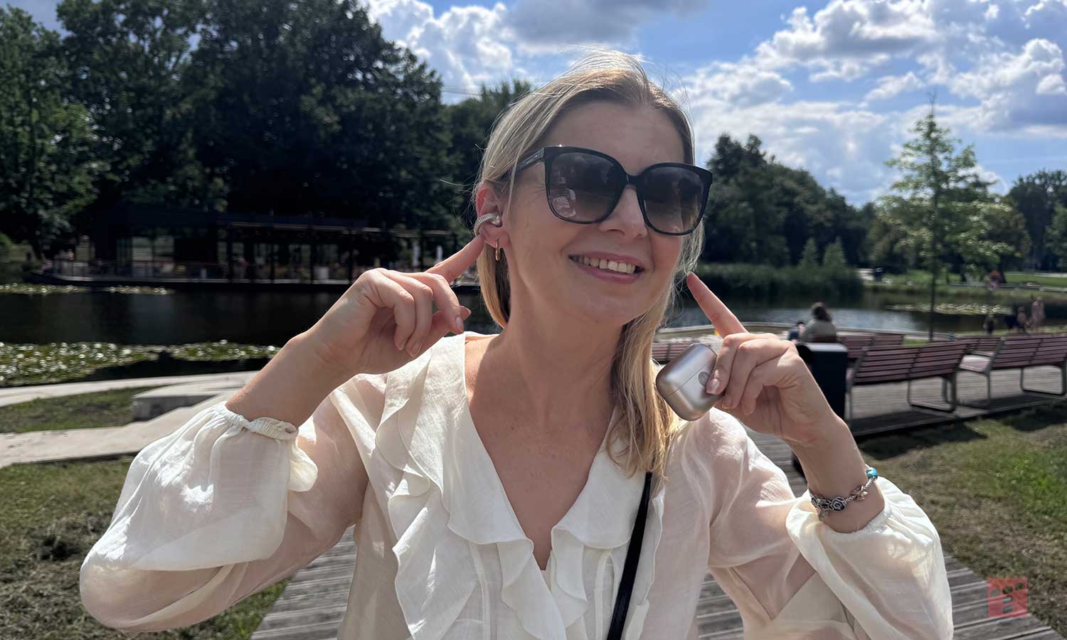 Moto Buds Loop - Qué fácil es ser un snob