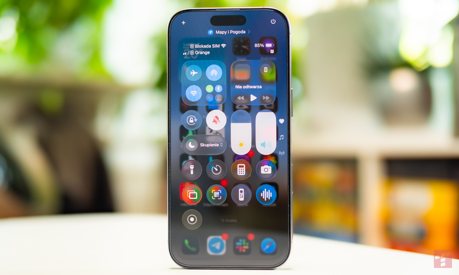 Apple con un registro histórico. China está escupiendo ... riendo