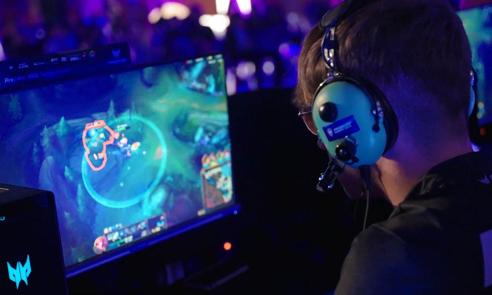 Su escuela puede ganar PLN 70,000. Solo juega juegos