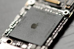 Apple se centra en el Made in USA. Otra empresa conocida ayudará con esto.