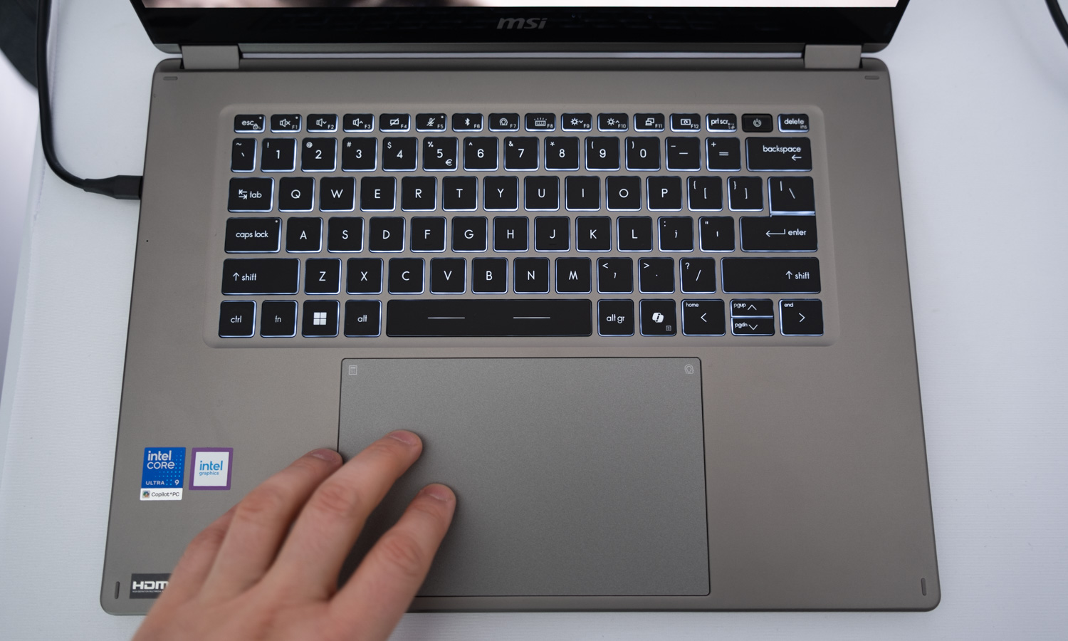 La computadora cambia de forma. Deja de atormentarte