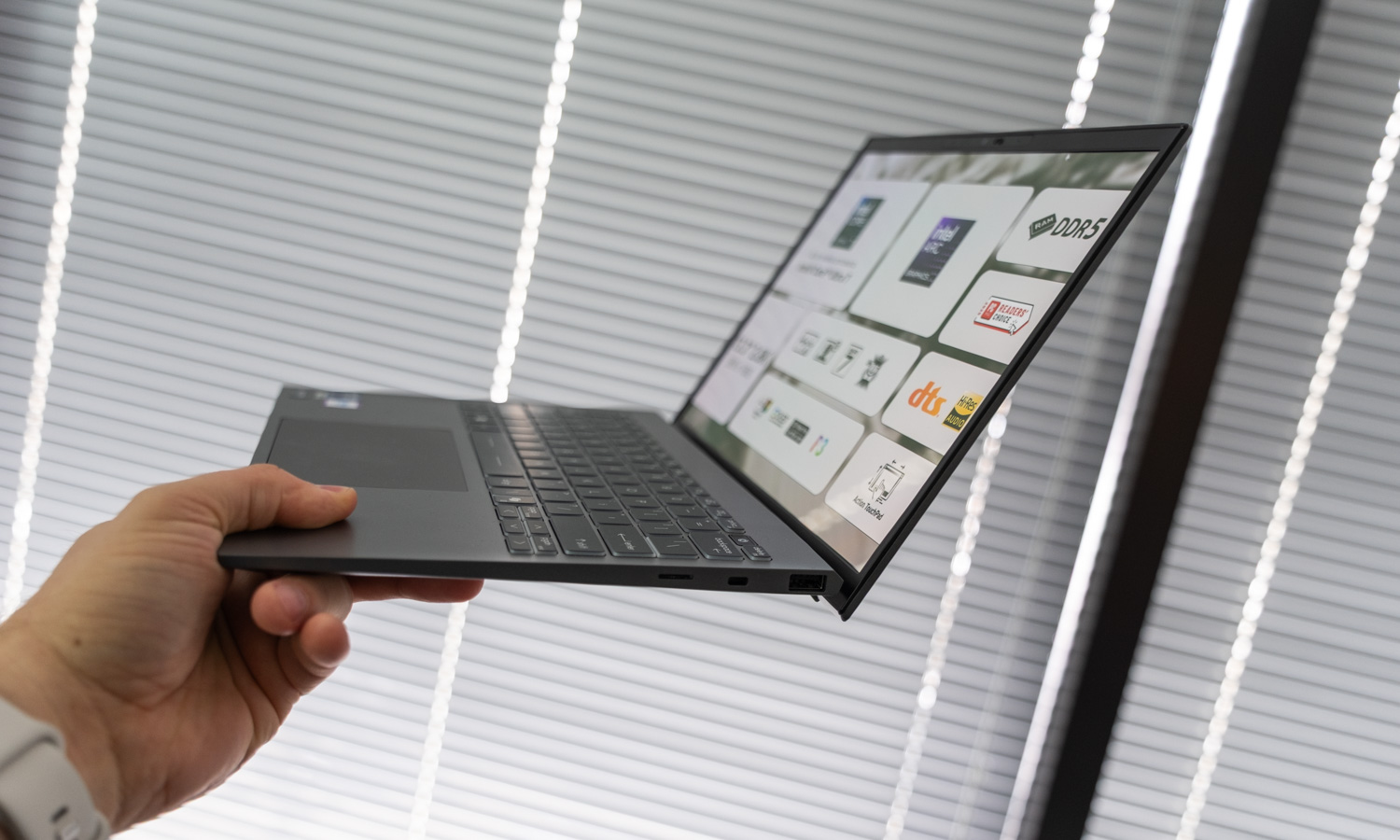 La computadora cambia de forma. Deja de atormentarte