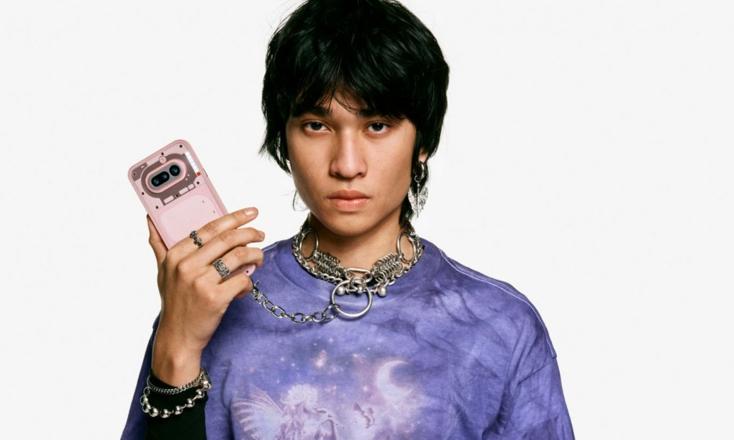 Ha llegado el nuevo Nothing Phone (4a) Pro. No será mejor en 2026