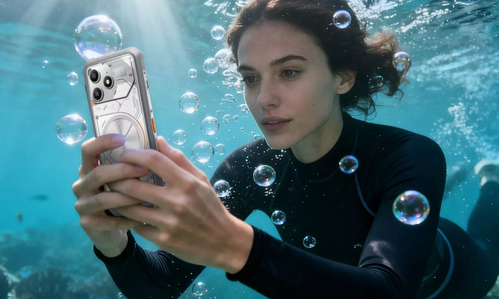 Un teléfono inteligente blindado por 771 PLN. Eso es lo que cuesta hoy ser inmune a todo