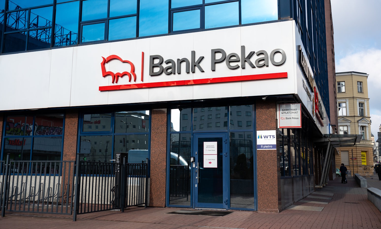 Bank Pekao ostrzega wszystkich klientów. Chodzi o 5 marca