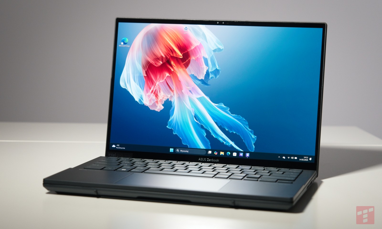 LG z dużym przełomem. Laptopy będą pracować nawet o 48% dłużej