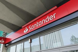 Santander con un gran cambio. ¿De qué deberían preocuparse los clientes?