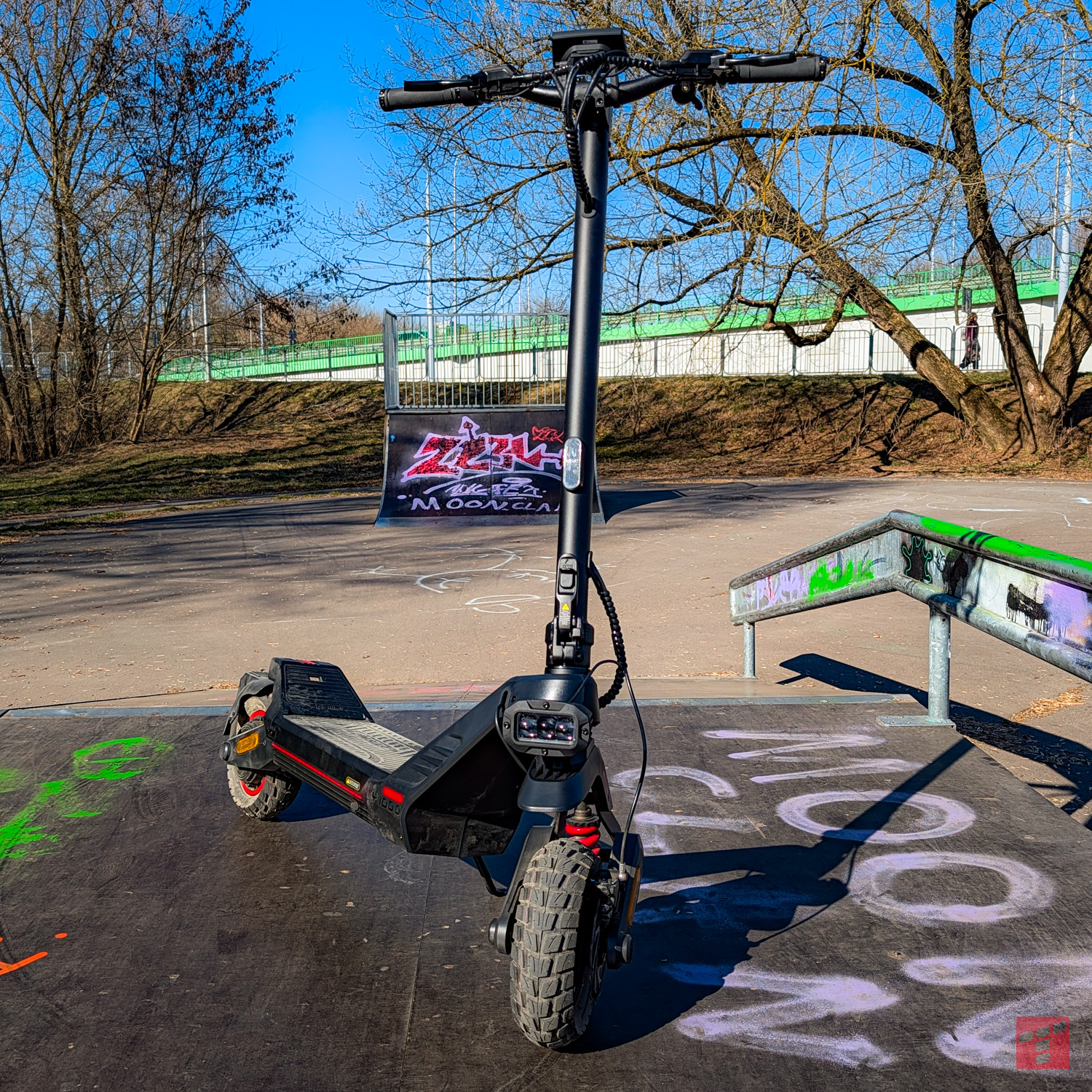 Engwe Y1000: otros scooters son juguetes en comparación con él (prueba)