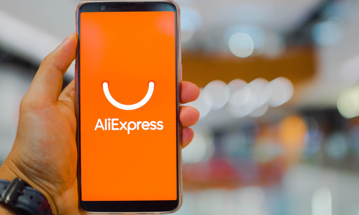 Hit z AliExpress podbił TikToka a teraz jest za 54 zł wysyłany z Polski