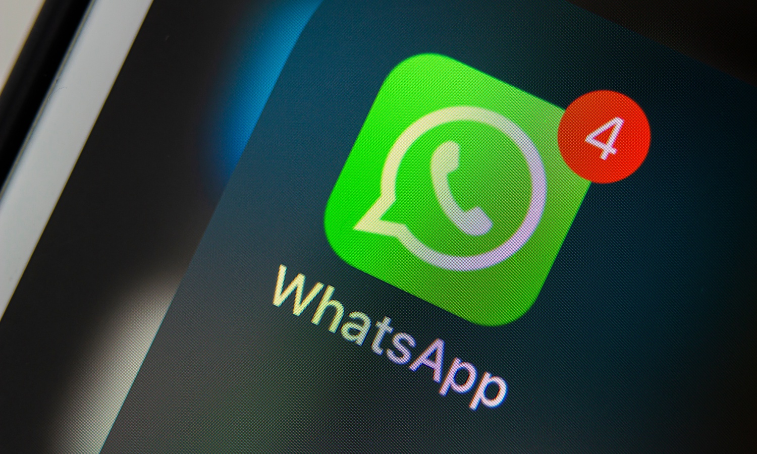 WhatsApp nagle stracił miliony użytkowników. Ujawniono dlaczego