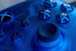 ¿Xbox dejará de lanzar juegos en PS5? Un nuevo jefe con un anuncio importante