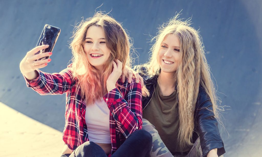 Instagram w końcu to zrobił. Twoje dziecko ma być bezpieczniejsze