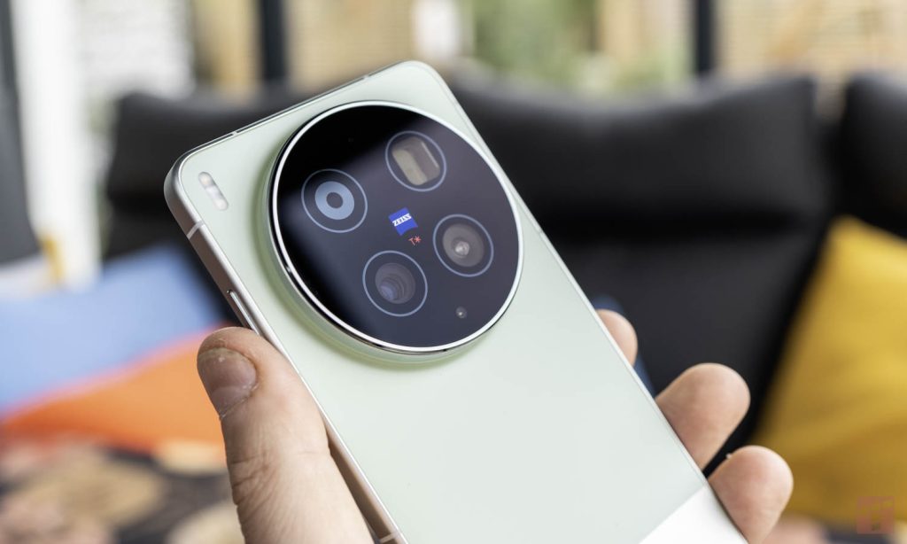 Vivo X300 Ultra sprawdzony przez DxOMark. Wypadł gorzej niż Pro