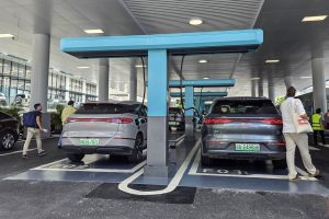 La nueva tecnología carga los coches eléctricos en pocos minutos. No más esperas