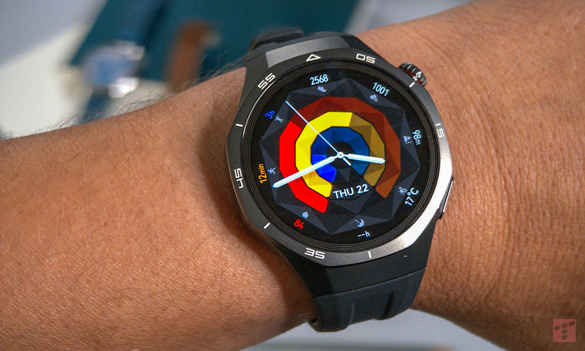Los relojes inteligentes están de vuelta en el juego. Apple y Huawei están impulsando el crecimiento global