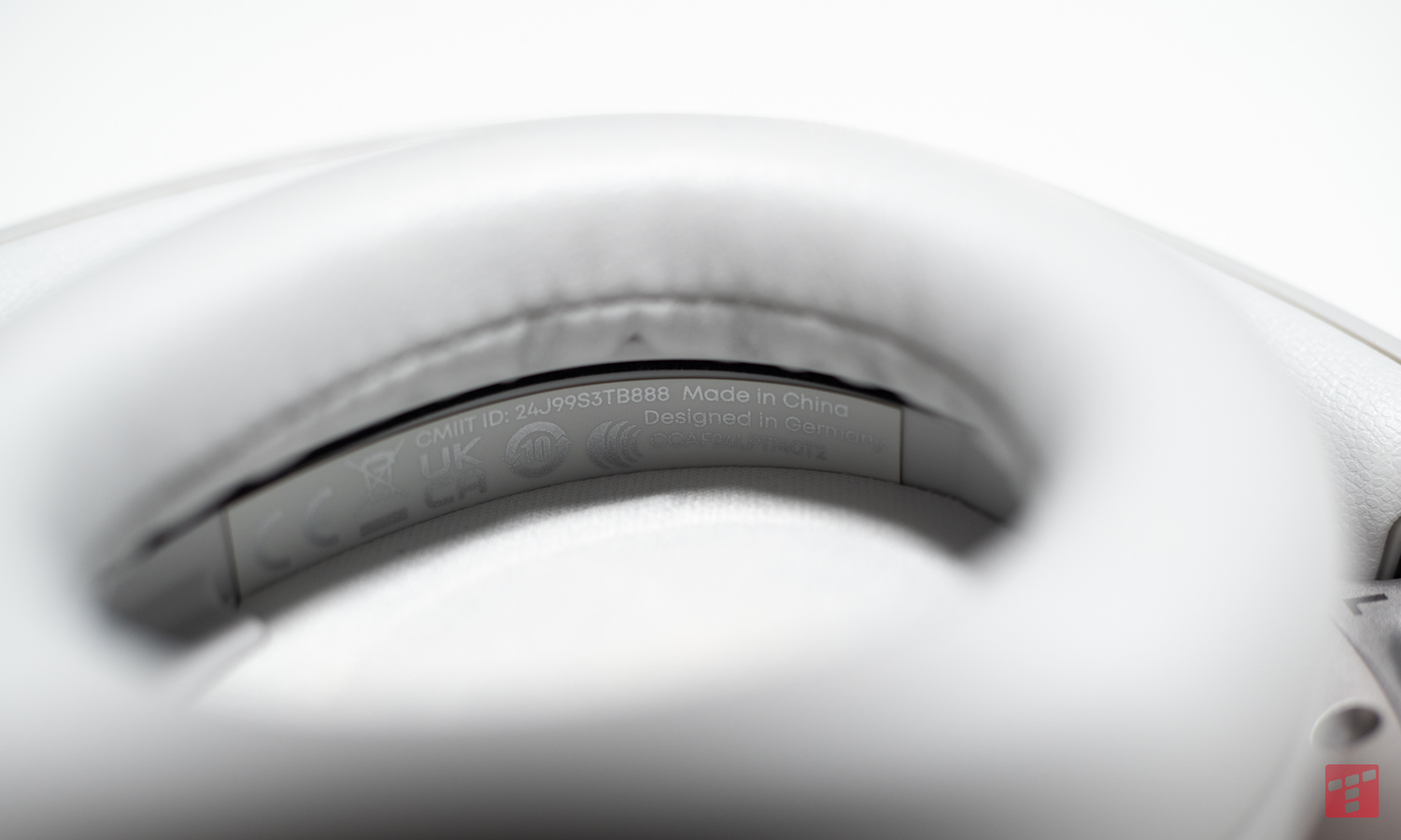 Prueba Beyerdynamic Aventho 300. Estaba buscando unos auriculares como este.