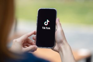 TikTok: los usuarios estornudan. es un drama