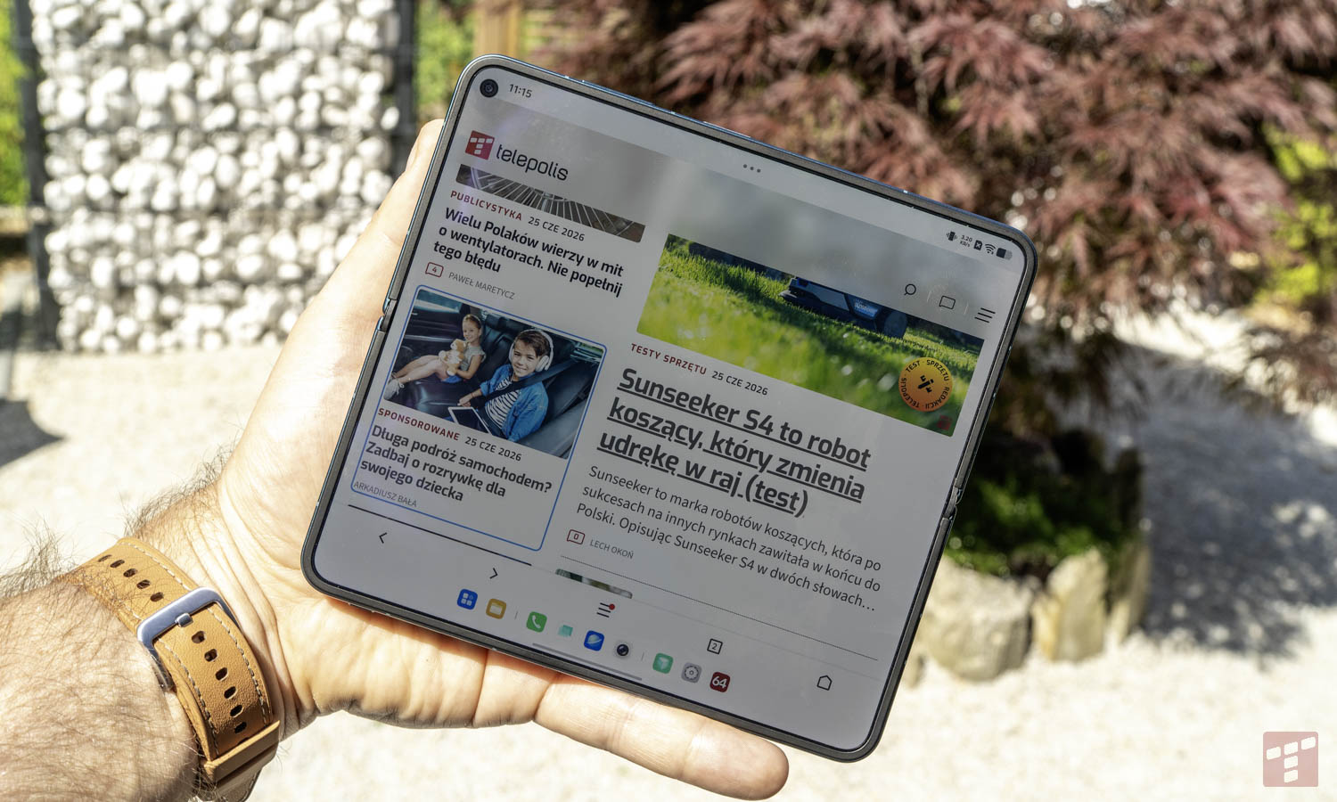 Se estrena Vivo X Fold6. Es un buque insignia plegable con cámaras potentes y batería.