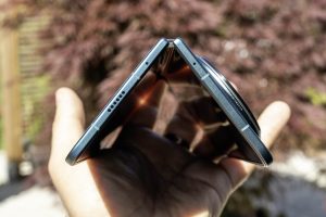 Se estrena Vivo X Fold6. Es un buque insignia plegable con cámaras potentes y batería.