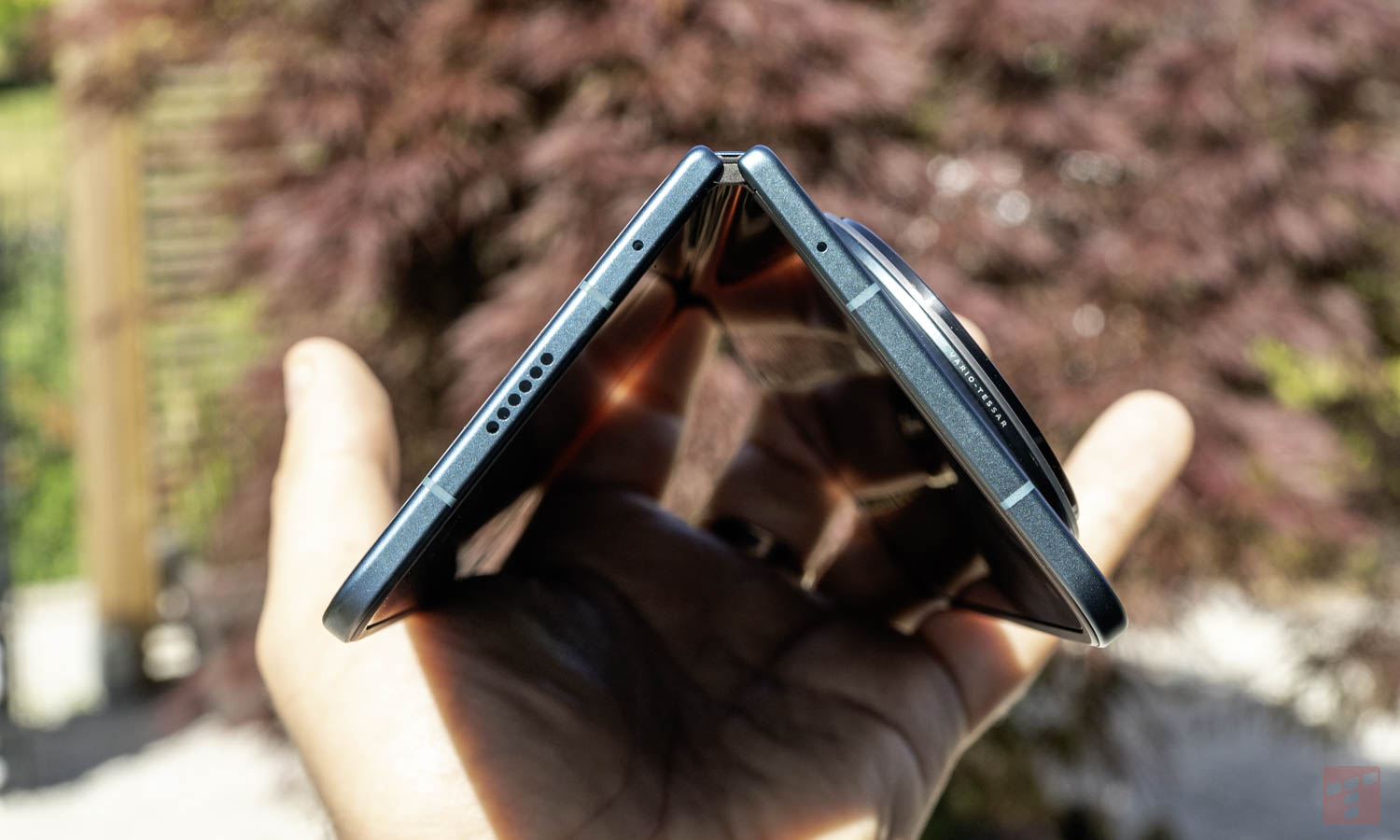 Debiutuje Vivo X Fold6. To składany flagowiec z potężnymi aparatami i baterią