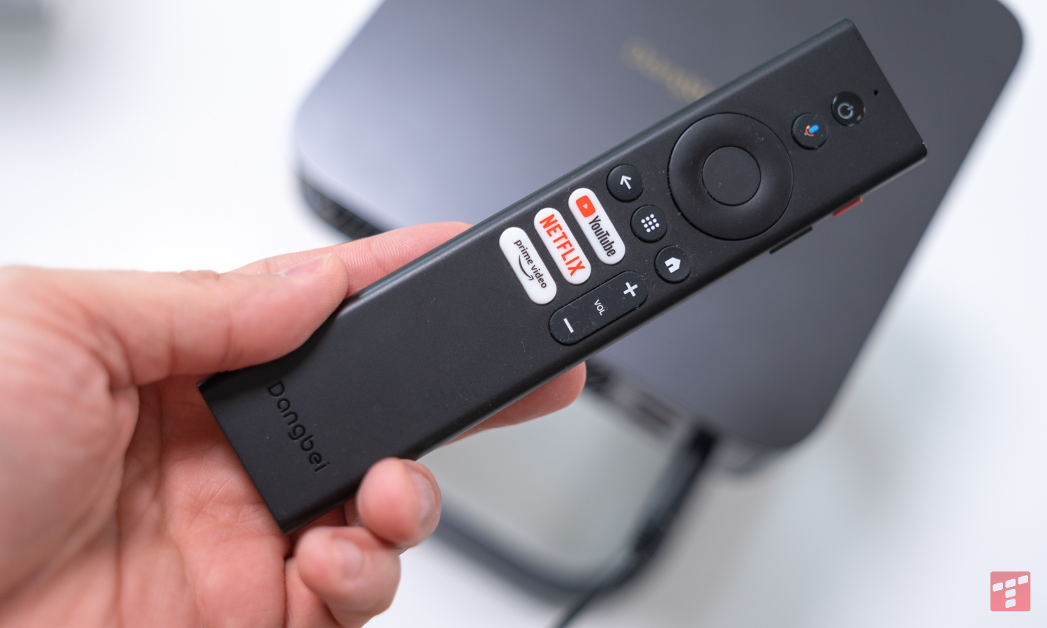 Dangbei Atom: un láser compacto con estilo cinematográfico (prueba)