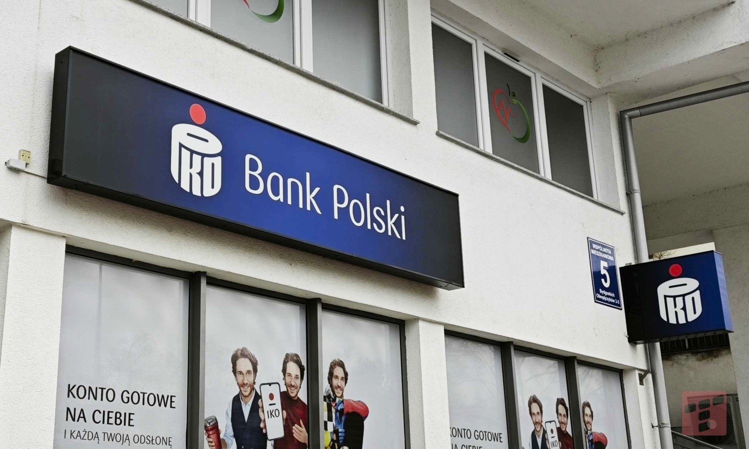 UOKiK bierze pod lupę największe banki w Polsce. Wzywa do zmian
