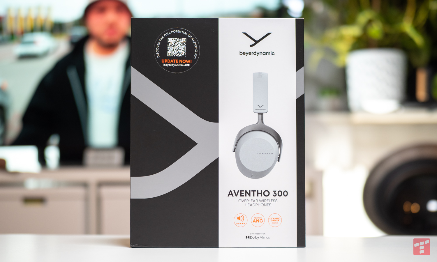 Prueba Beyerdynamic Aventho 300. Estaba buscando unos auriculares como este.