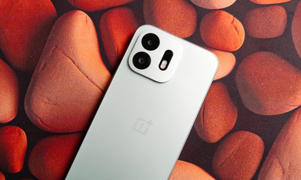 Nowy OnePlus ma gigantyczną baterię 8000 mAh i niezłą cenę