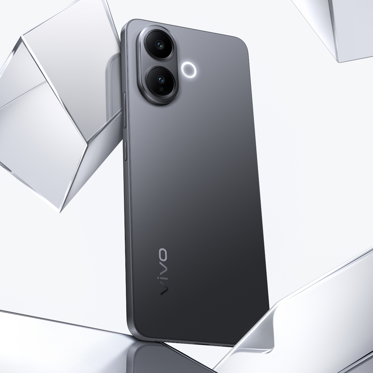 Vivo V70 Lite 5G para empezar 200 PLN más barato. Nuevo en tiendas desde hoy.