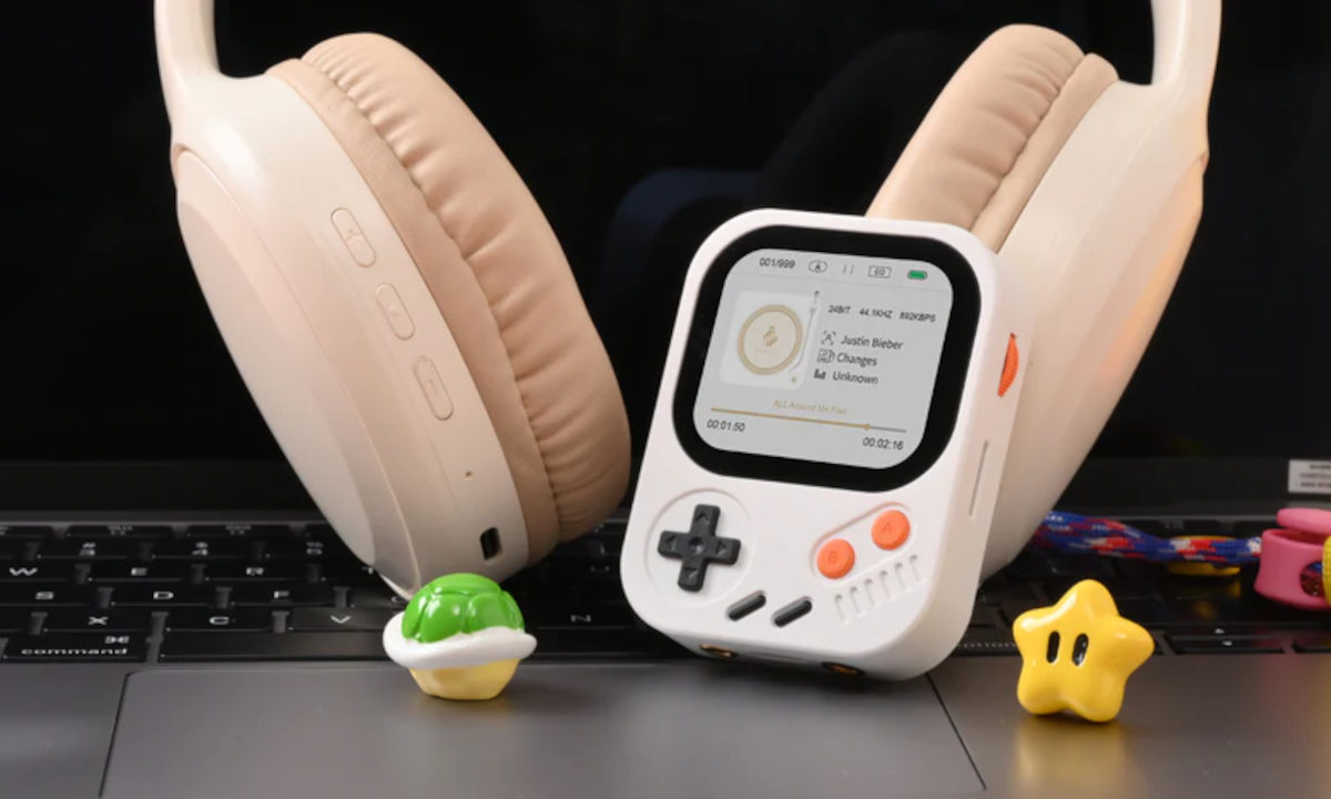 Parece una consola icónica de los años 90 y funciona como un equipo Hi-Fi moderno.