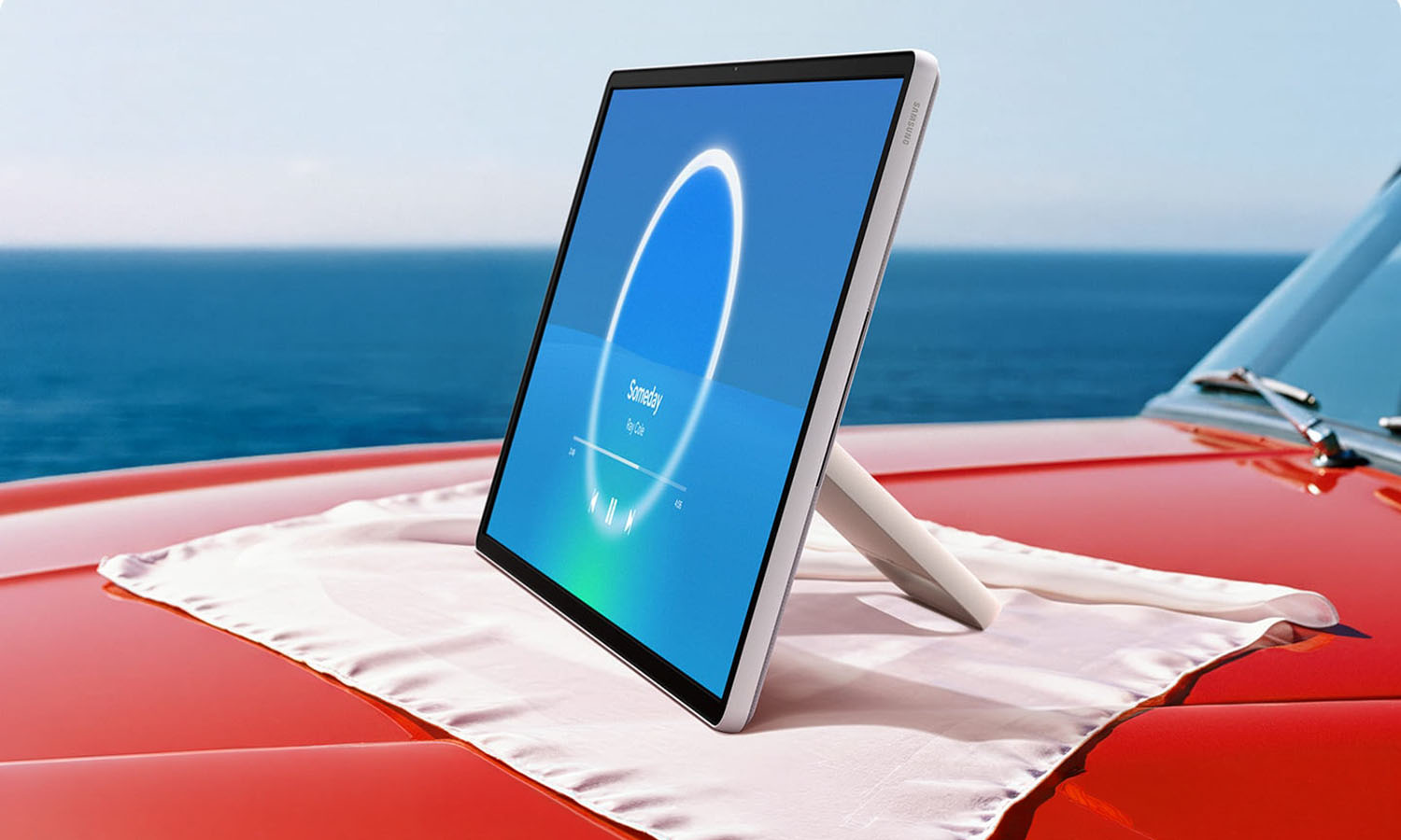 Centro portátil de trabajo y entretenimiento. Samsung mostró una pantalla sobre ruedas