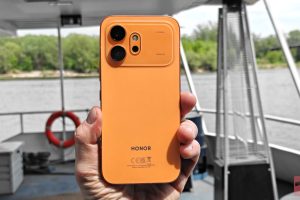 Honor: das 1 PLN y recibes un proyector o unos auriculares Bluetooth