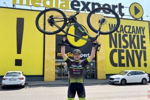 ¡Corre hacia el experto en medios! Una bicicleta eléctrica al precio de una bicicleta plegable