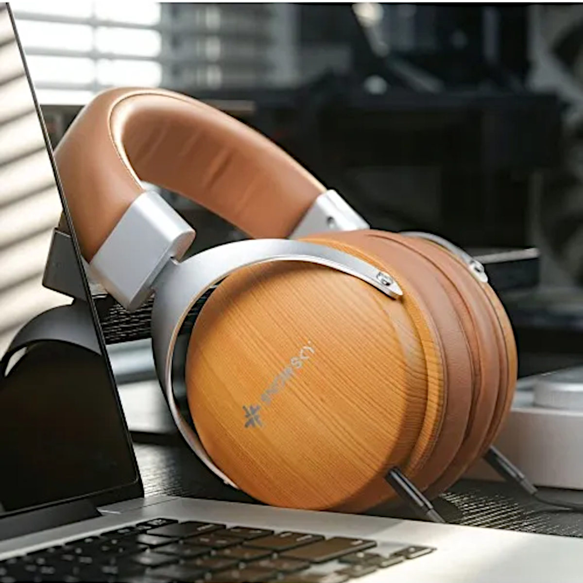 FiiO lo está haciendo de nuevo. Hermosa naturaleza Snowsky para el audiófilo con presupuesto limitado