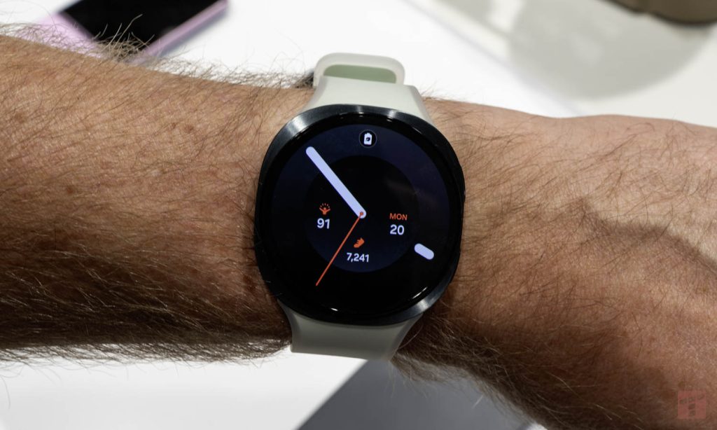 Galaxy Watch9 ładuje się jak żółw? Jest podejrzany