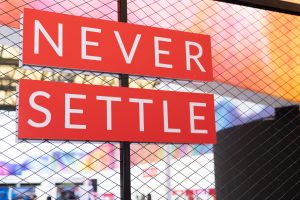 Así se despide OnePlus de Europa. El servicio te dará un bono gratis.