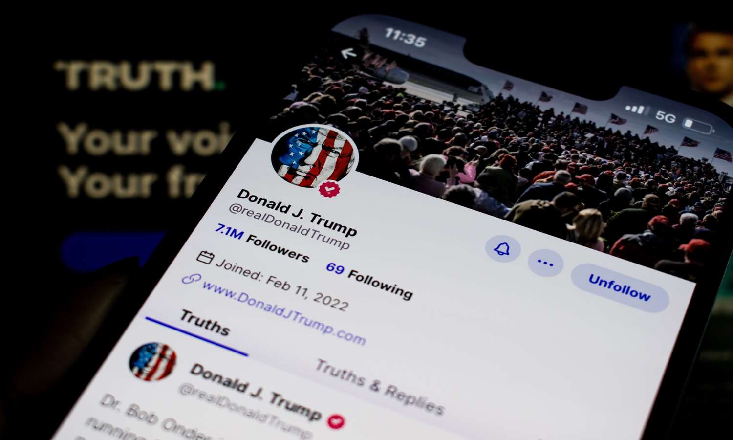 Donald Trump przekracza kolejną granicę. Tak chce zarobić na urzędzie