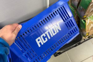 En Acción por 16,95 PLN. Reemplazo de equipo por 300 PLN