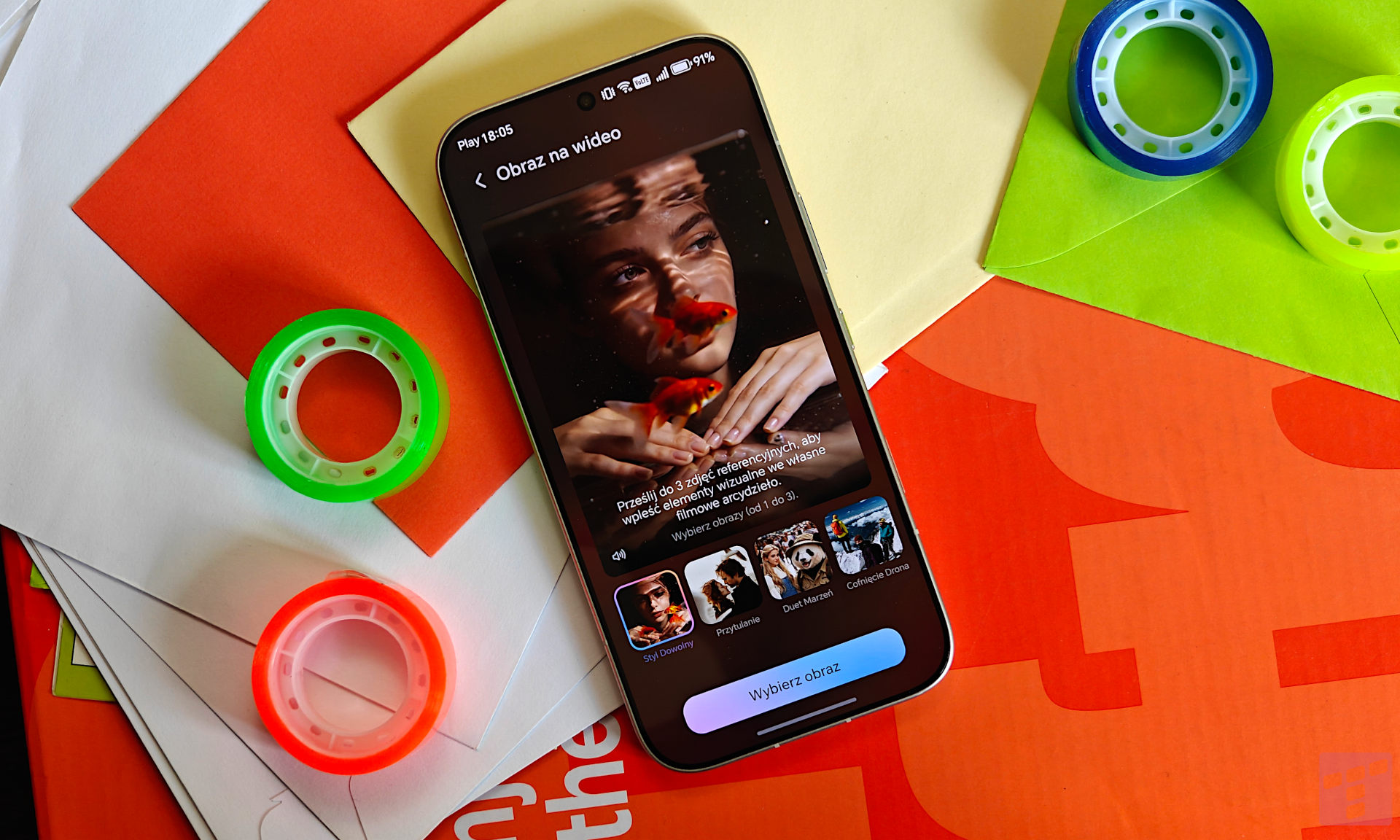 Honor: dajesz 1 zł, odbierasz projektor lub słuchawki Bluetooth