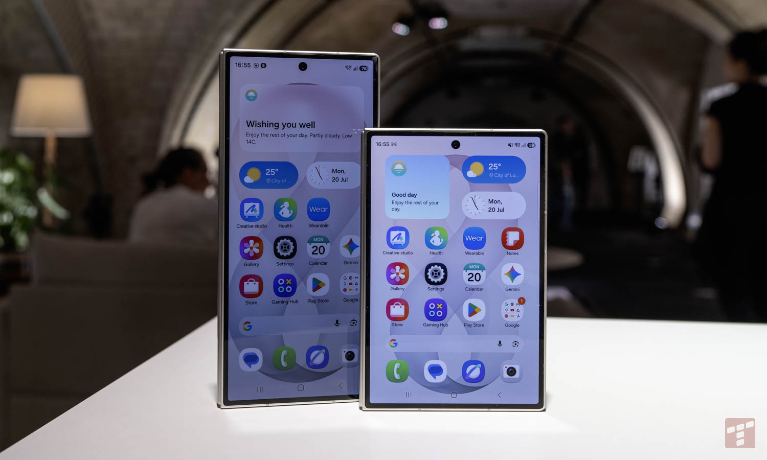 La competencia está a kilómetros de distancia, Samsung apenas está probando el terreno