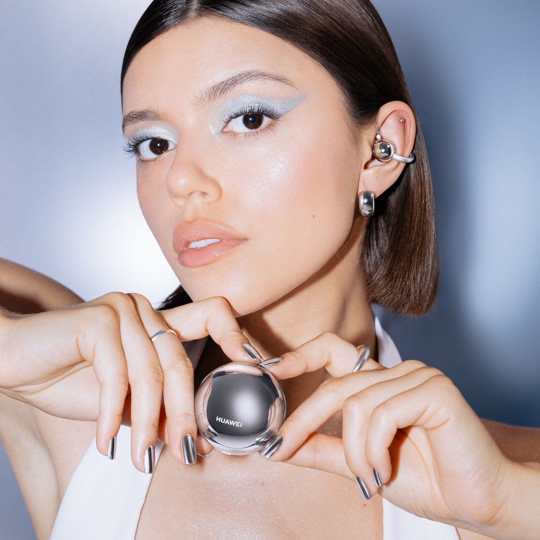 Parecen joyas de lujo. Huawei FreeClip 2 S debuta en Polonia