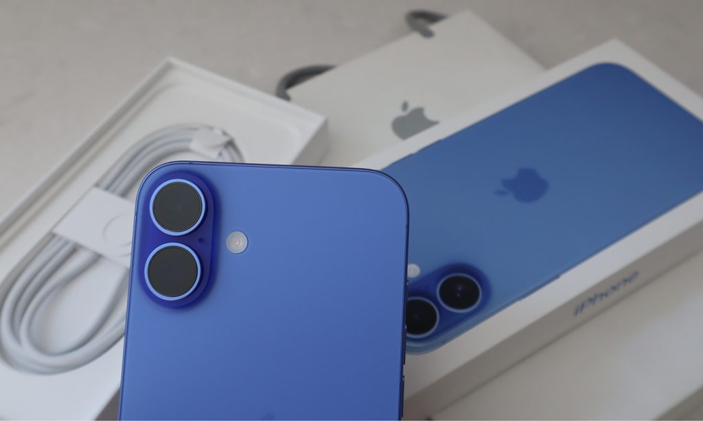 Wakacyjna promocja na iPhone 16. Wystarczy wpisać ten kod