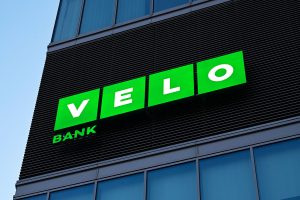 Un banco con un mensaje urgente. Problemas no solo al iniciar sesión