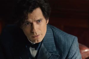 Una vez Witcher, ahora Holmes. Netflix le dio una segunda vida, pero a la sombra
