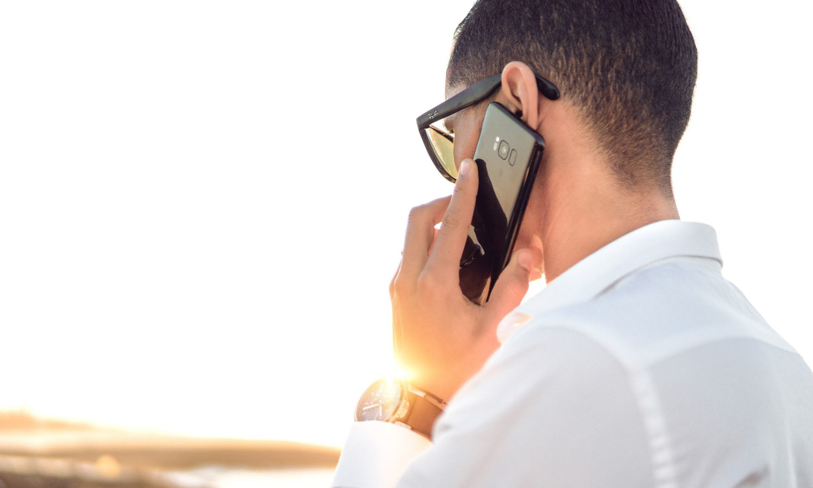 Składane smartfony nowej generacji - czy właśnie patrzymy na przyszłość urządzeń mobilnych?