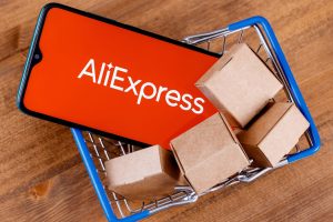 No es una estafa. Puedes encontrar un módem USB 5G barato en AliExpress