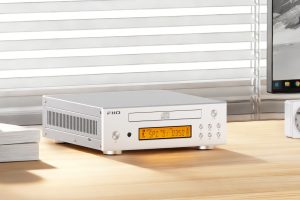¿Todavía tienes CD? FiiO pronto te tentará con nuevos equipos