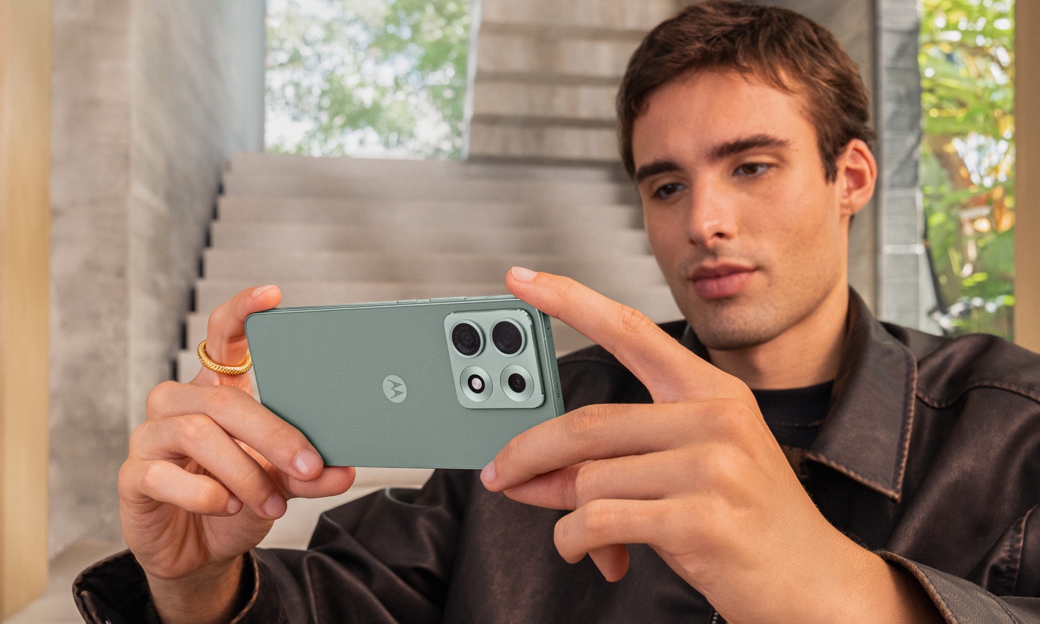 Motorola con una batería grande ya está en Polonia. Consulta precio y posibilidades