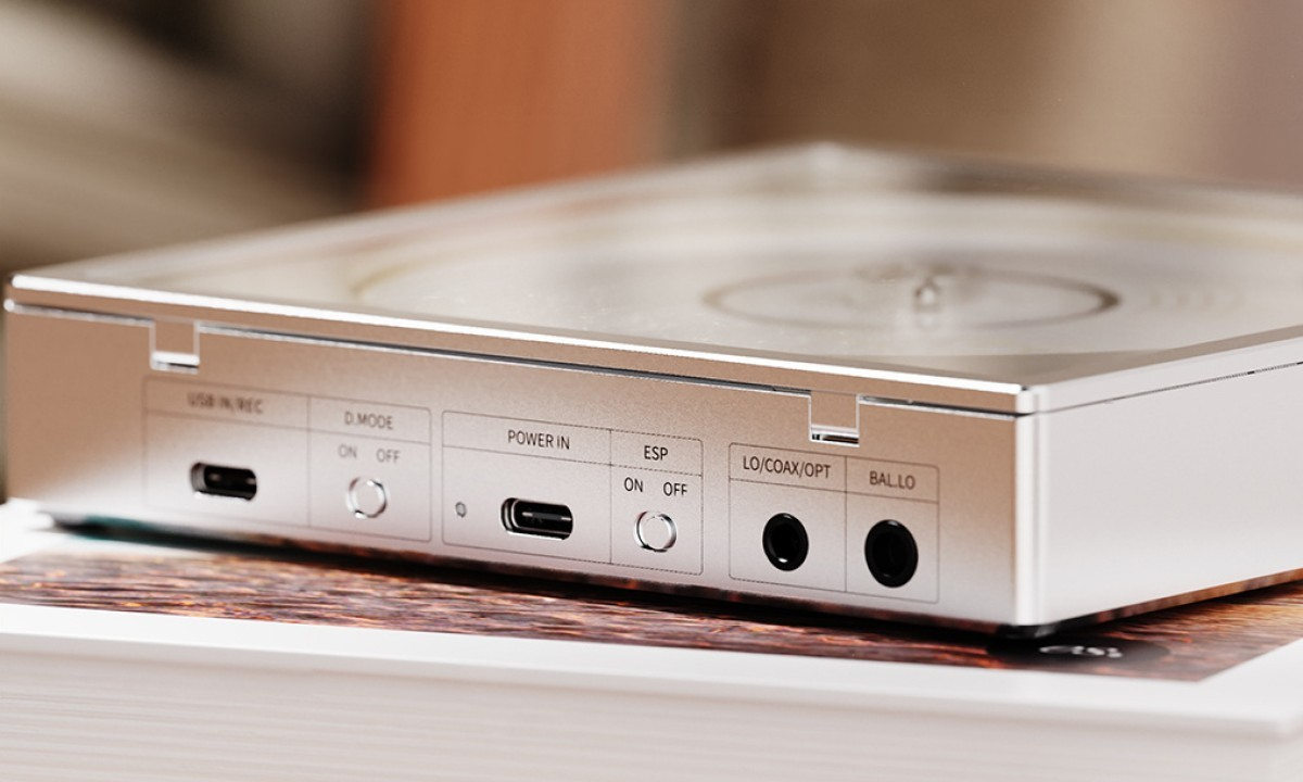 Discman para audiófilos con aptX Lossless. Este es el AKM FiiO DM15